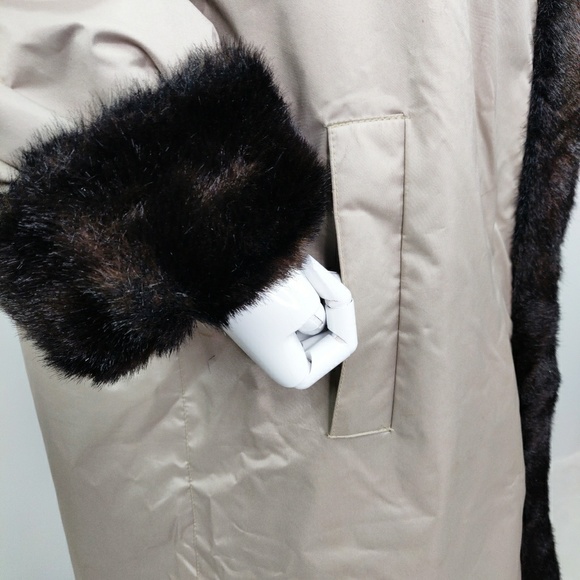 Vintage Faux Fur Reversible Trench Coat Mink Tan - Picture 7 of 8